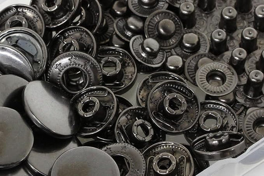 BetterJonny 24 Sets Heavy Duty Leather Snap Fasteners Kit, 10mm Metal Snap Buttons Press Studs Leather Rivets Snaps with 4 Setter Tools for Clothes Bracelet Jackets Jeans Gun Black