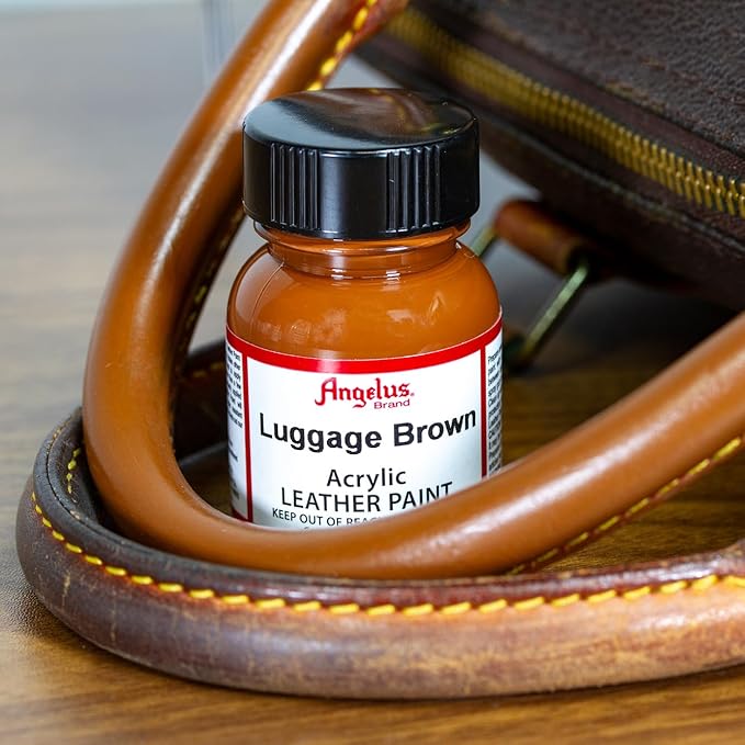 Angelus Acrylic Leather Paint, 1 oz, Luggage Brown