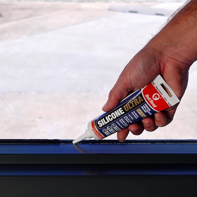 Red Devil 0795 StormGuard 920 100% RTV Silicone Sealant, 2.8 oz. Tube, Clear, 1 Pack