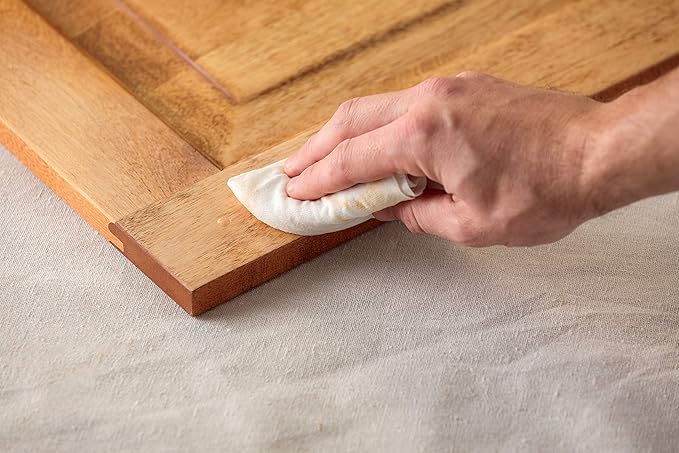 Minwax 448520000 Color-Matched Filler Wood Putty, Natural 6 oz